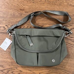 Lululemon All Night Festival bag 5L. Brand new. Gray Sage